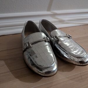 ALDO size 8 silver